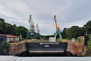 Петровский Док в Кронштадте.